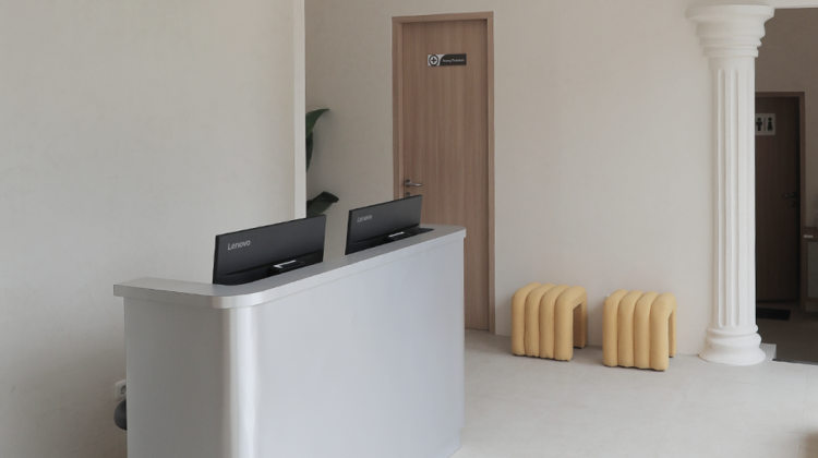 lobby (2)
